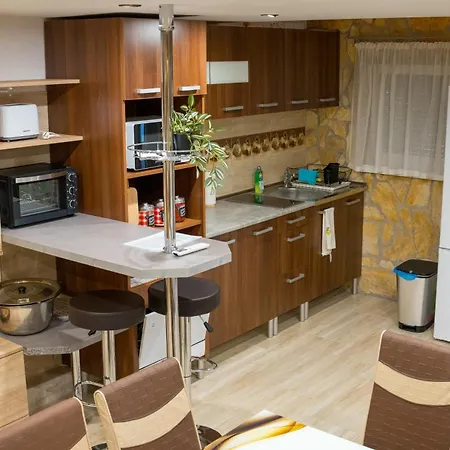 דירה Bibic Vendeghaz